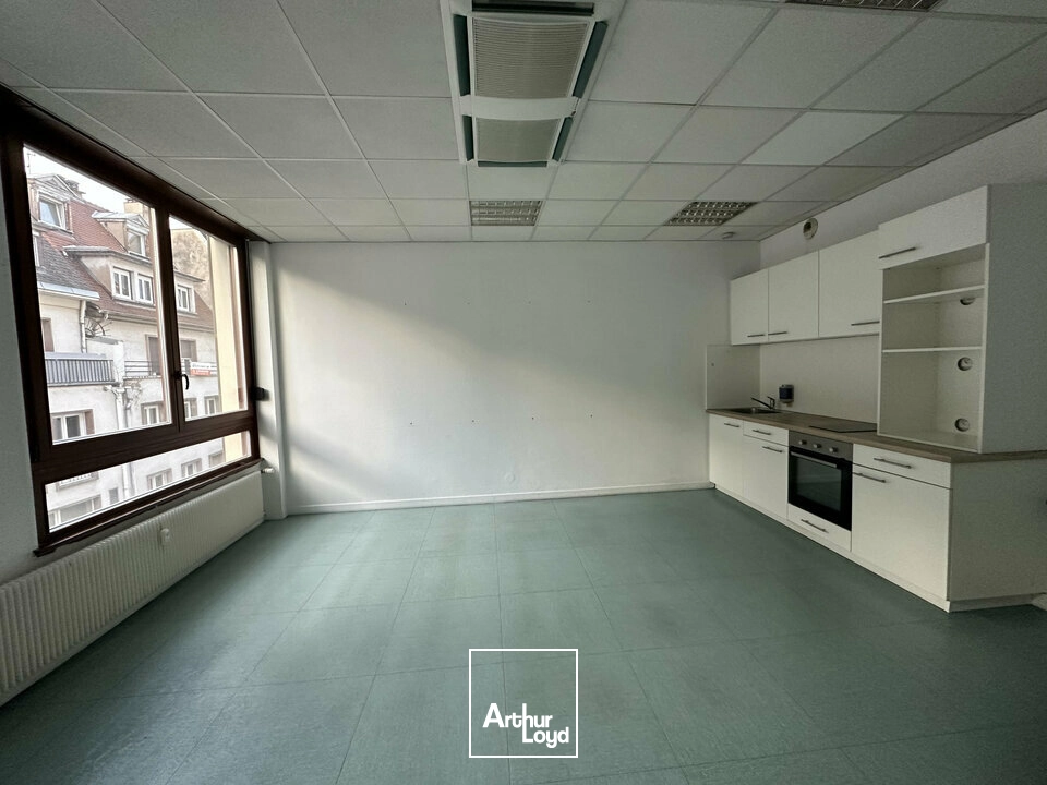 BUREAUX à LOUER de 495 m²