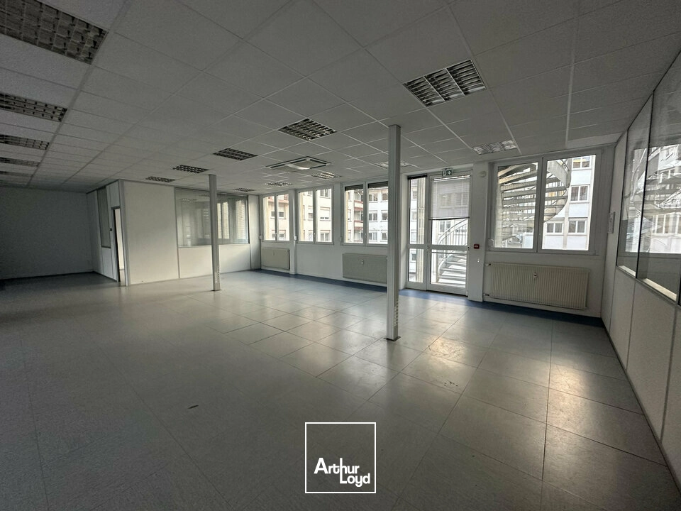 BUREAUX à LOUER de 495 m²