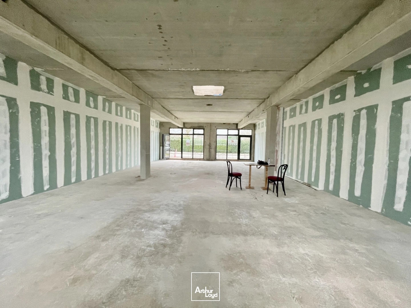 Locaux commerciaux à louer à BIHOREL 76420