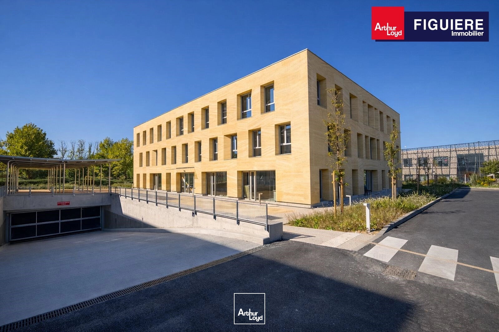 EXCLUSIVITÉ - PLATEAU DE BUREAUX NEUF DIVISIBLE EN LOCATION 