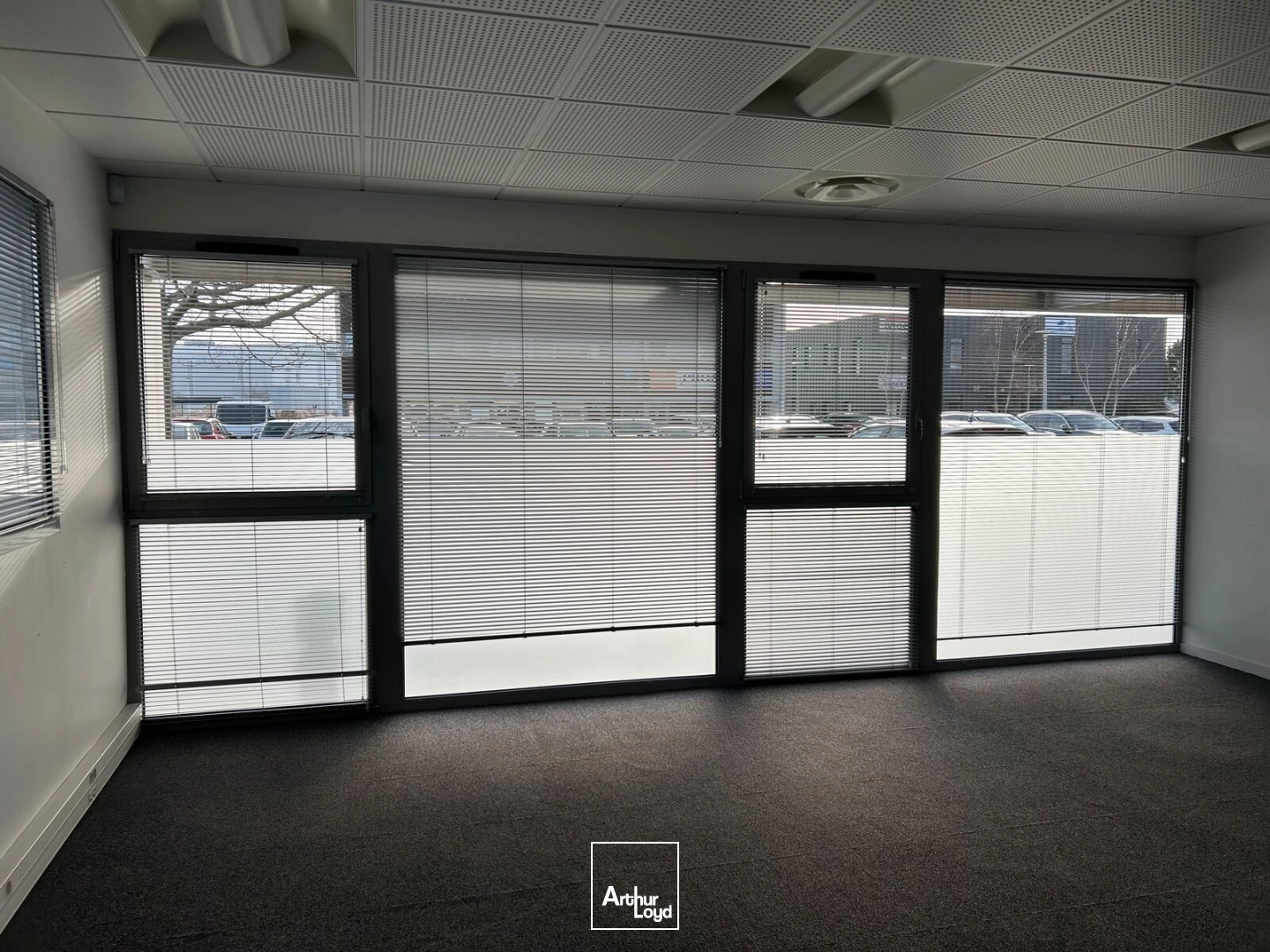 LOCATION - BUREAUX - OPENSPACE - 88 m2 - MONTOIR - CADREAN - AIRBUS - CHANTIERS DE L'ATLANTIQUE