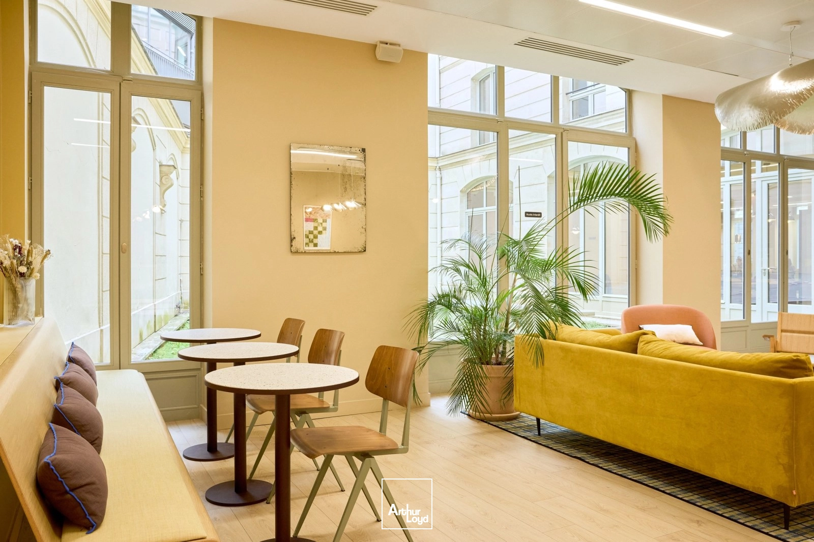 Bureaux A Louer - Morning Général Foy