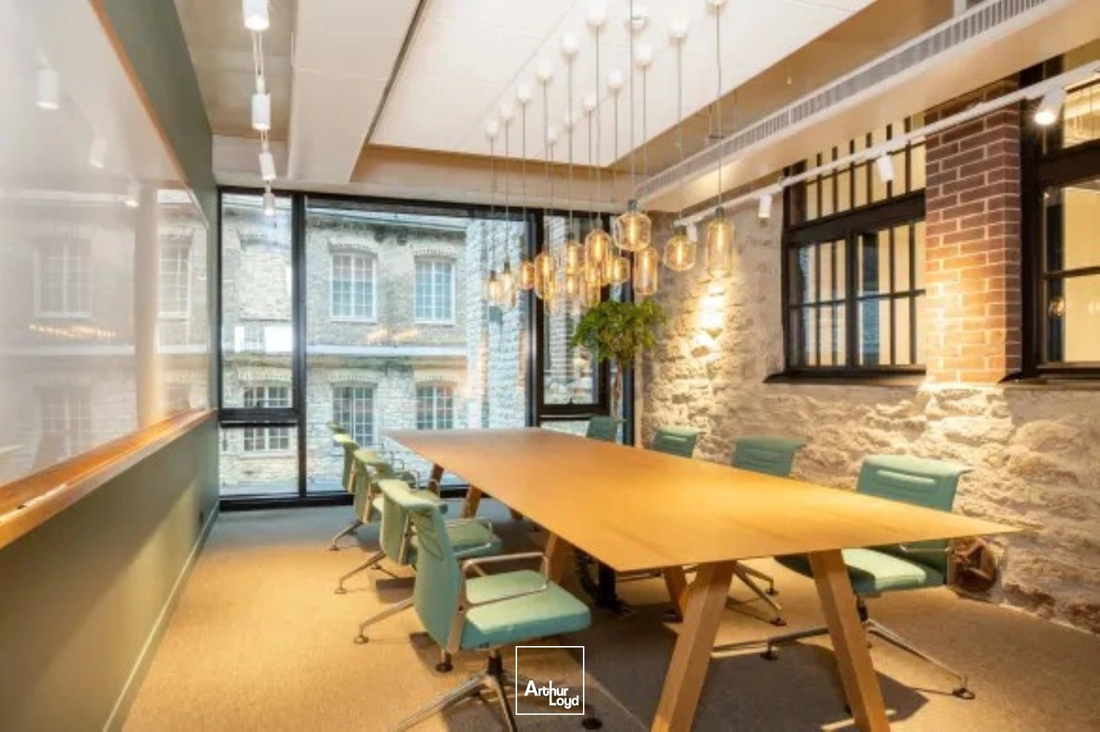 Bureaux A Louer - Régus Rue de Londres