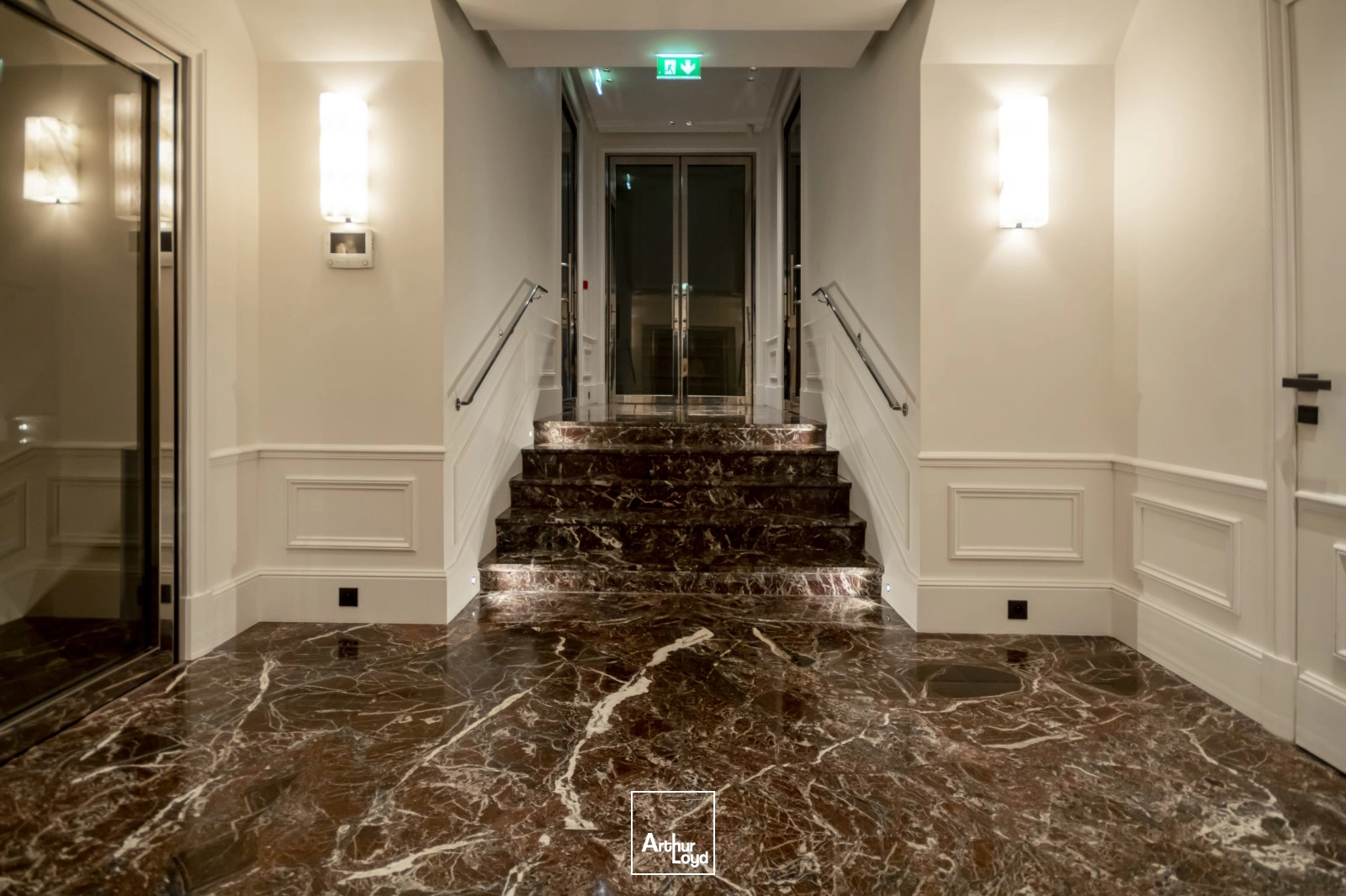 Bureaux A Louer - Sora Triomphe