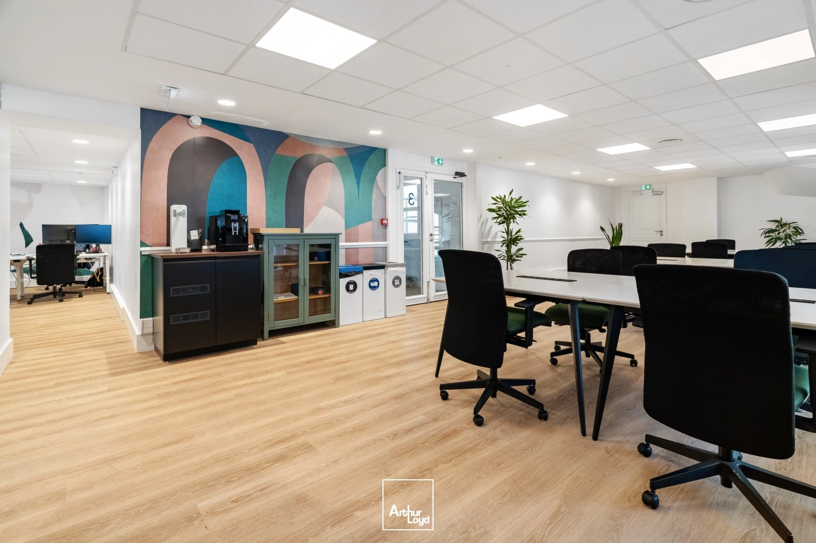 Bureaux A Louer - Sora Sentier