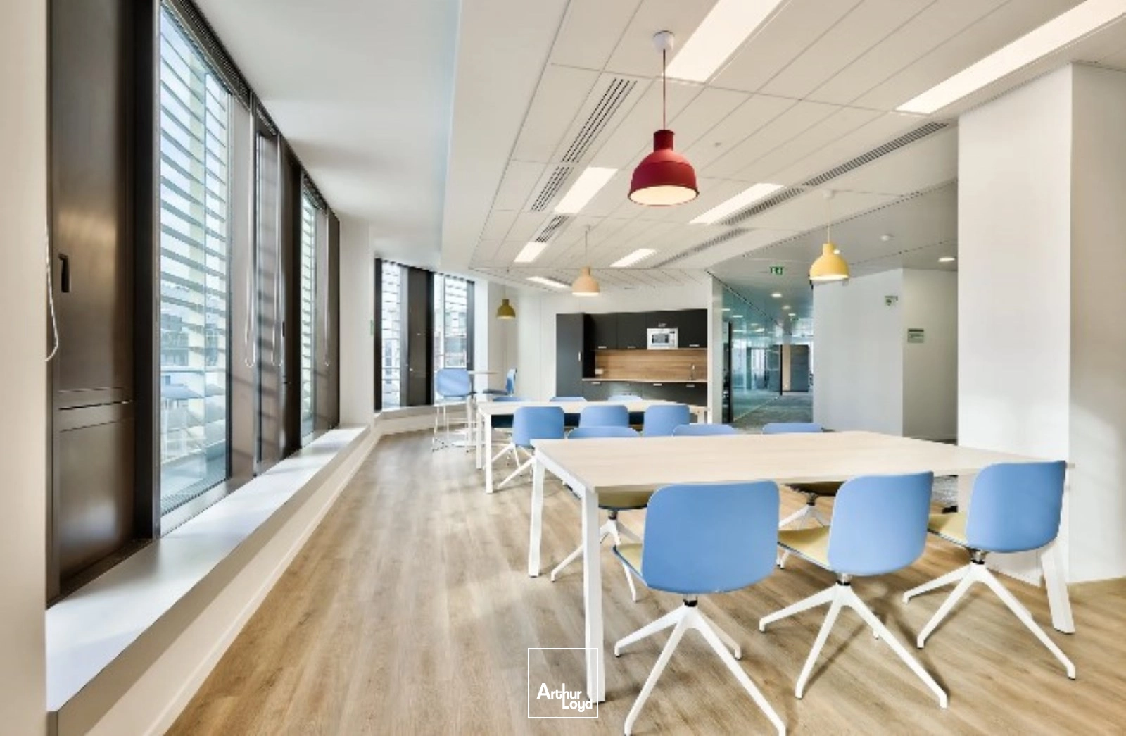 CW Privé à louer à PARIS 75019