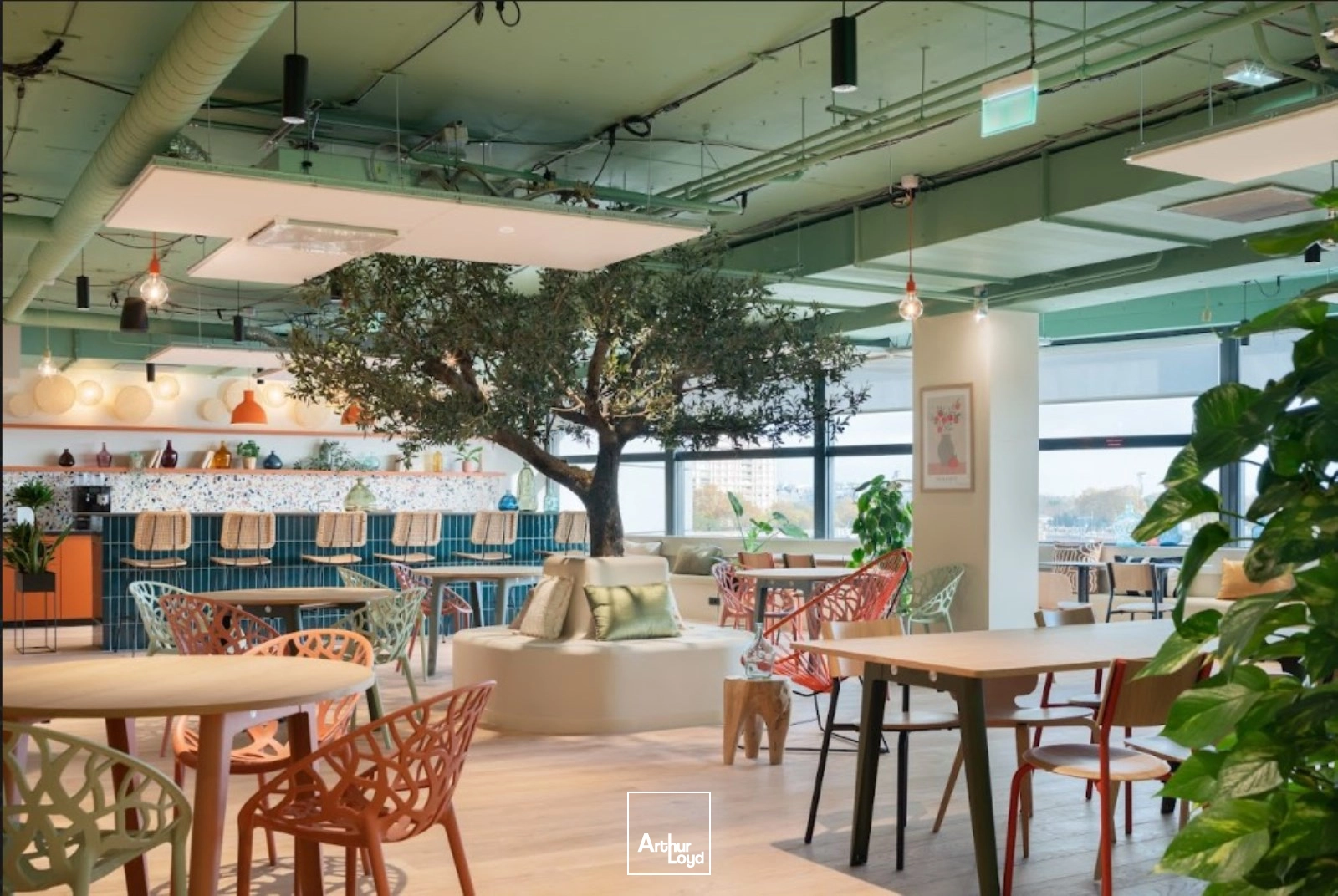 CW Privé à louer à PARIS 75012