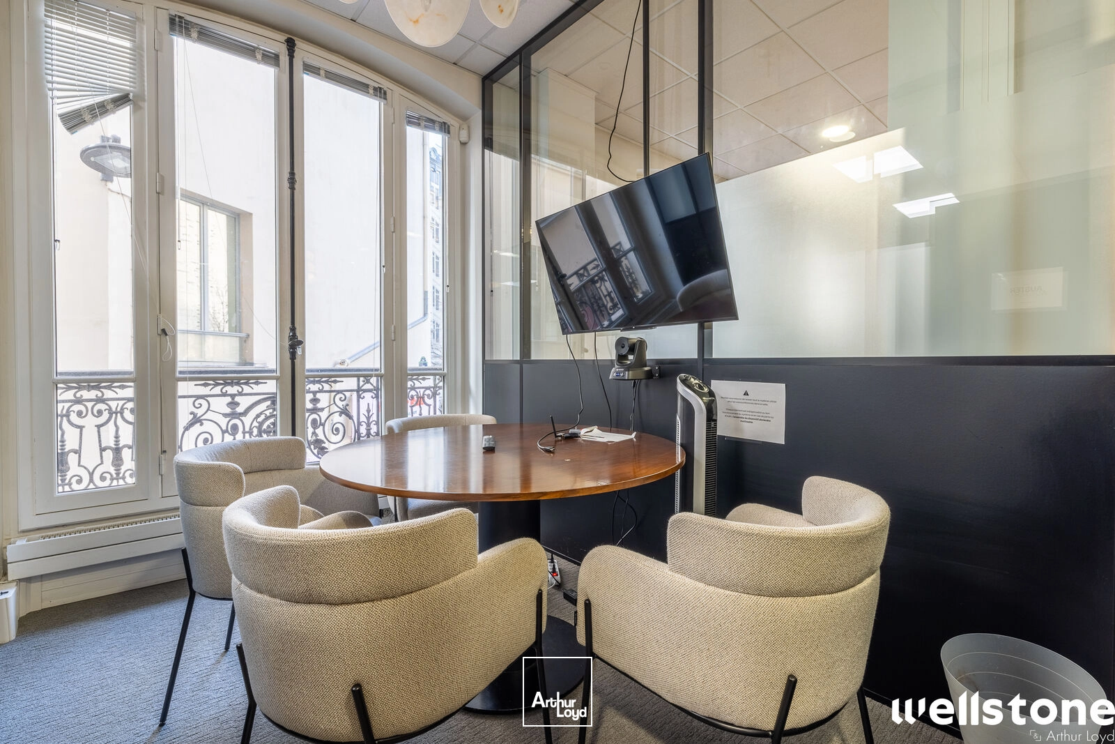 Bureaux à louer à PARIS 75002