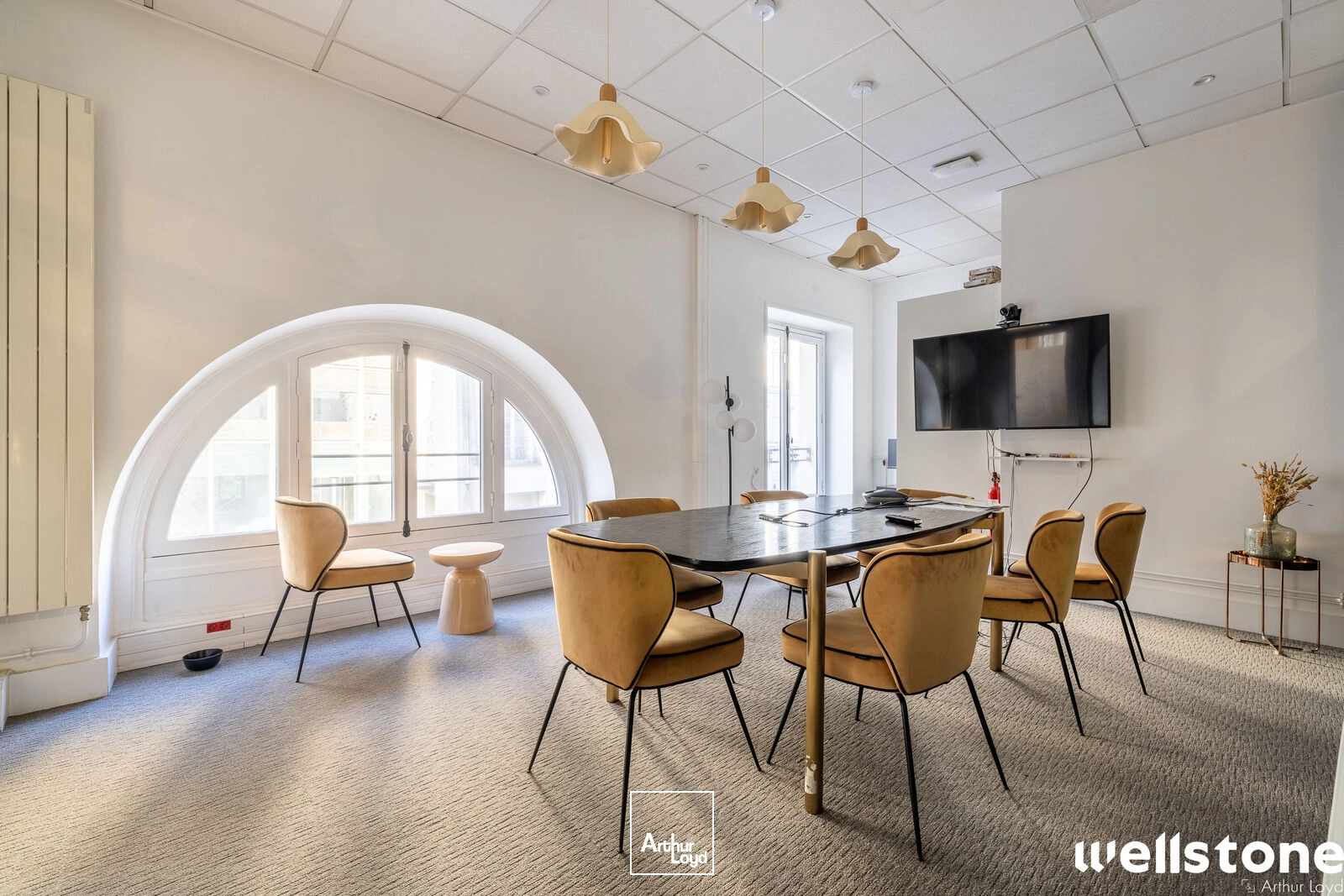 Bureaux à louer à PARIS 75002