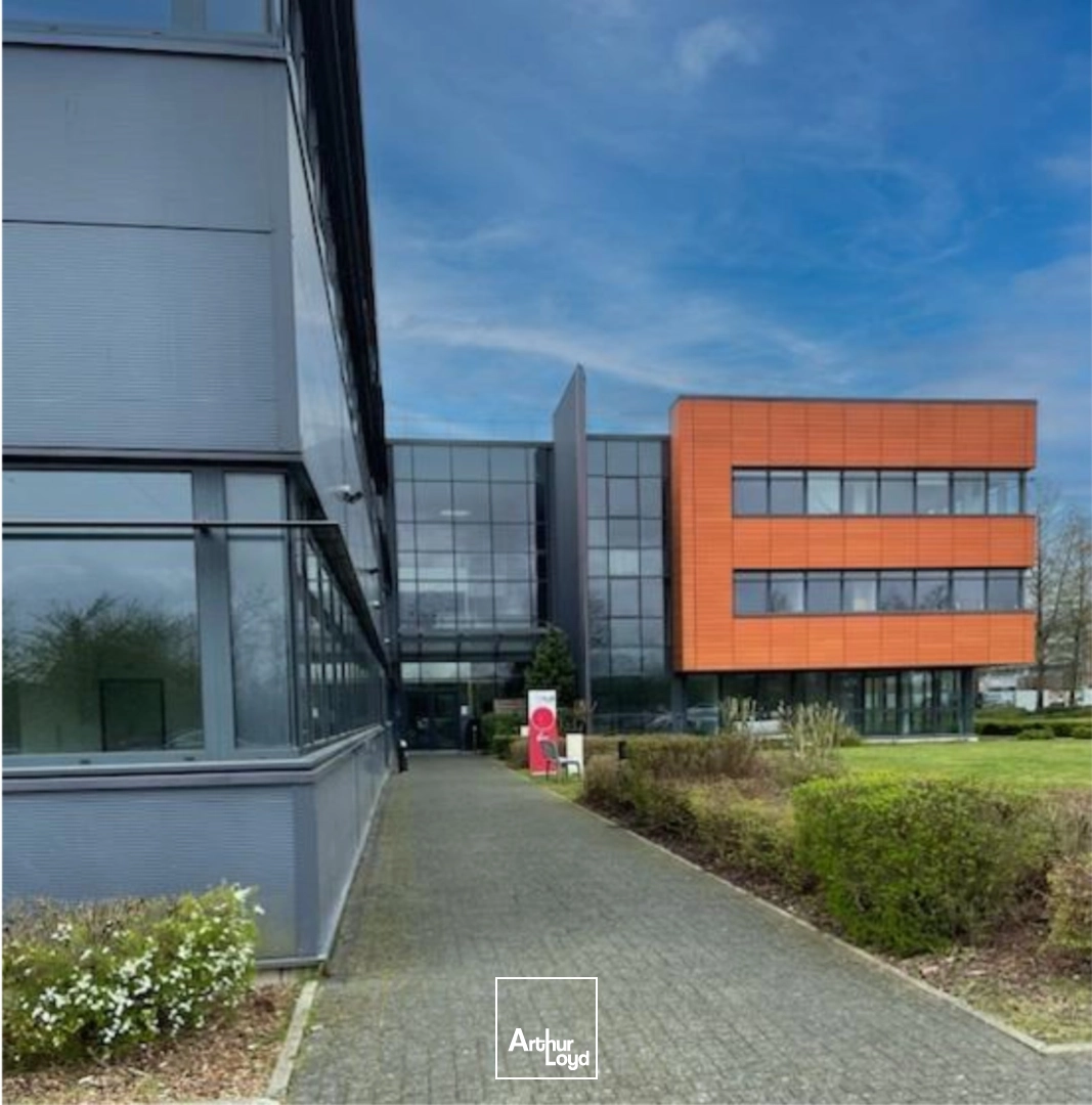 Bureaux lumineux et modulables à louer dans un parc tertiaire d'exception à Lille