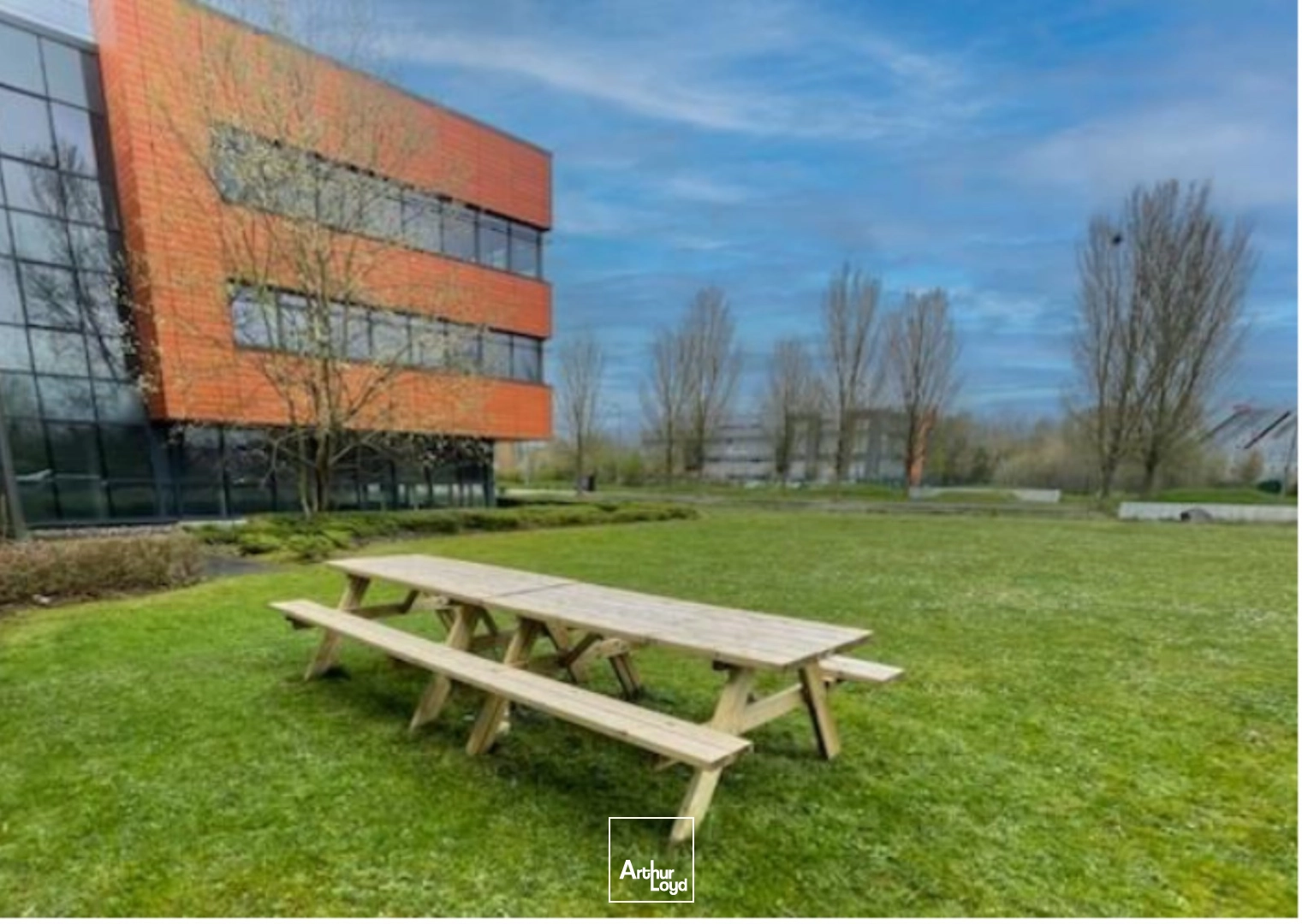Bureaux lumineux et modulables à louer dans un parc tertiaire d'exception à Lille