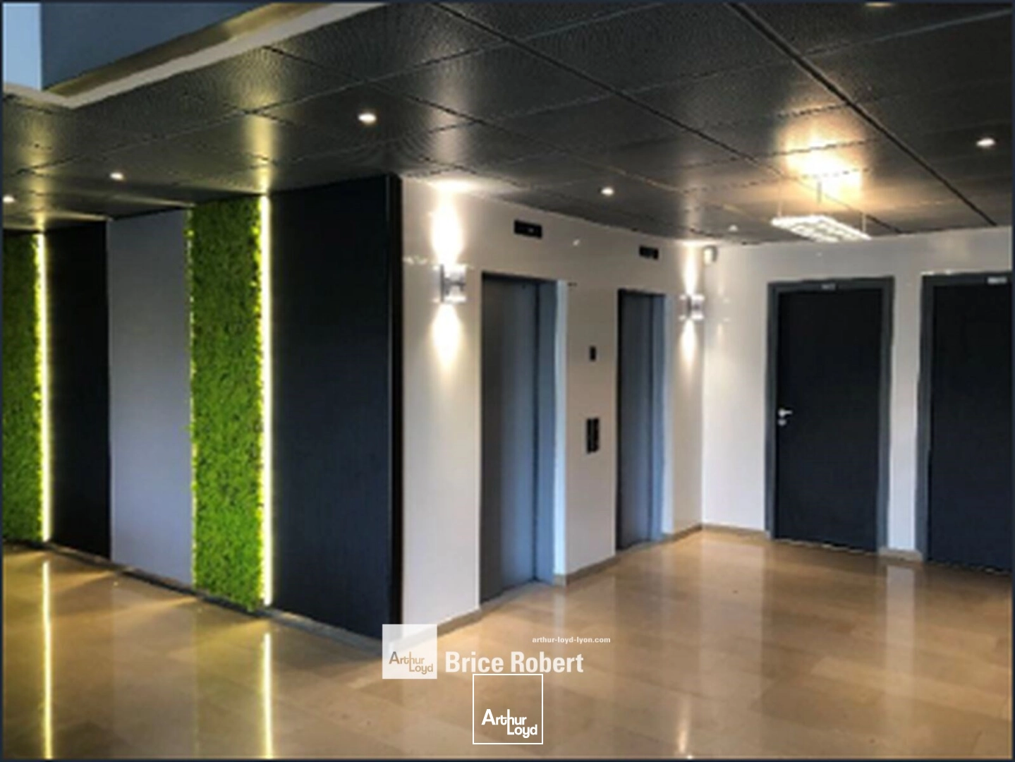 A vendre ou à louer - NEPTUNE PARK - Bureaux lumineux - Dardilly