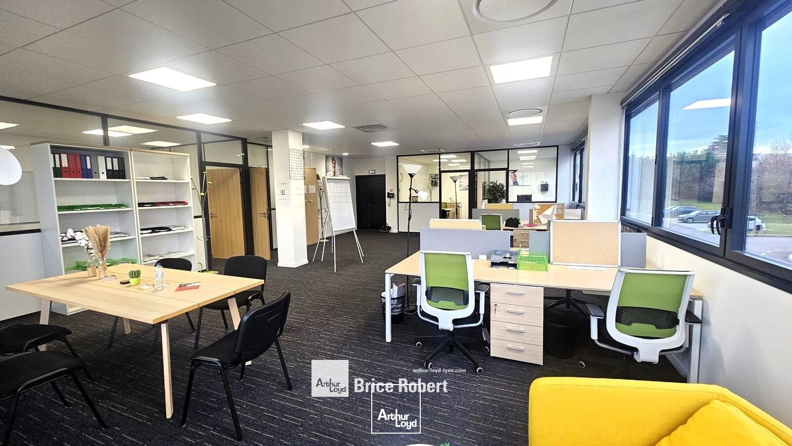 A louer - PLUG & PLAY - Bureaux aménagés - Limonest