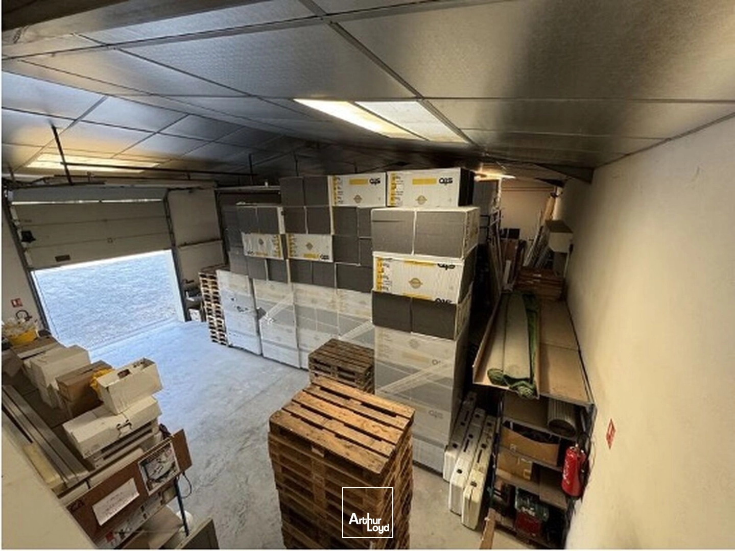 A vendre : Local d'activités de 439 m² sur la commune de Montbrison