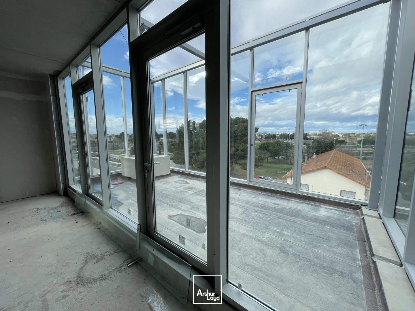 Bureaux neufs à louer 