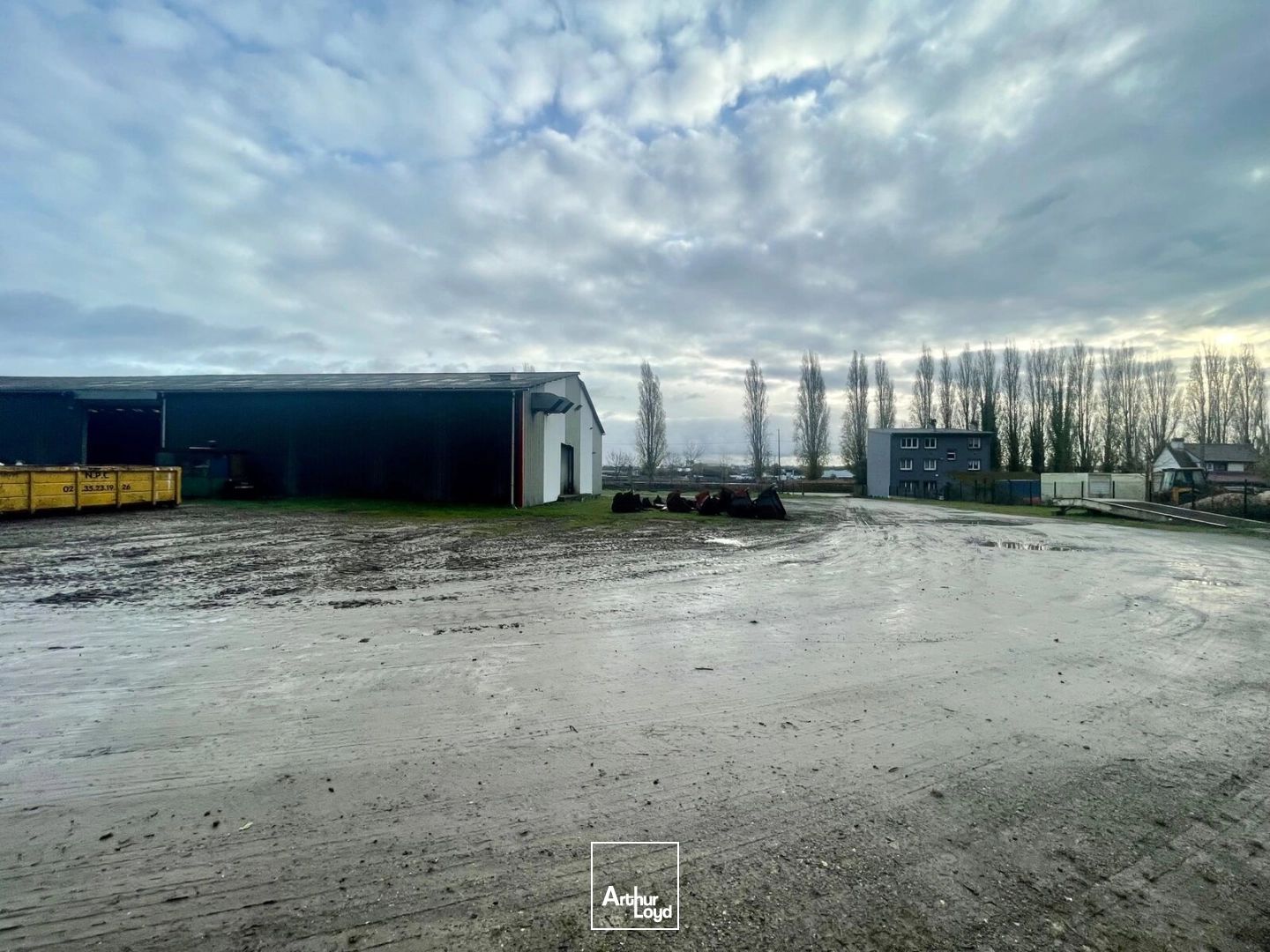 Locaux d'activité à vendre à CANTELEU 76380