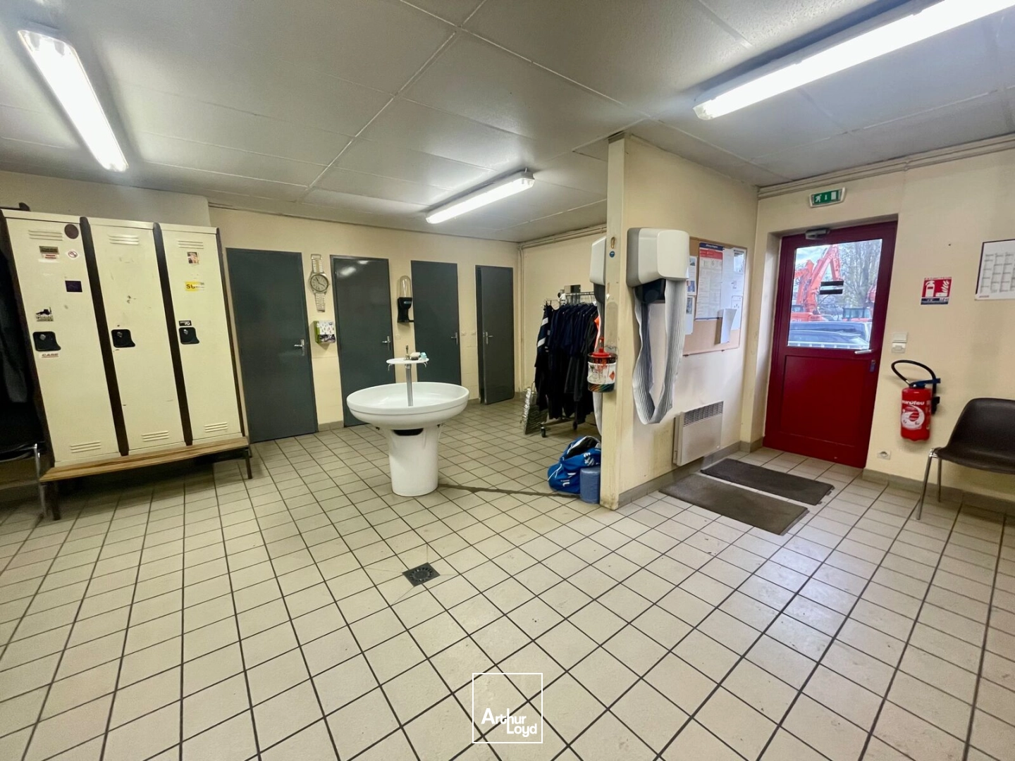 Locaux d'activité à vendre à CANTELEU 76380