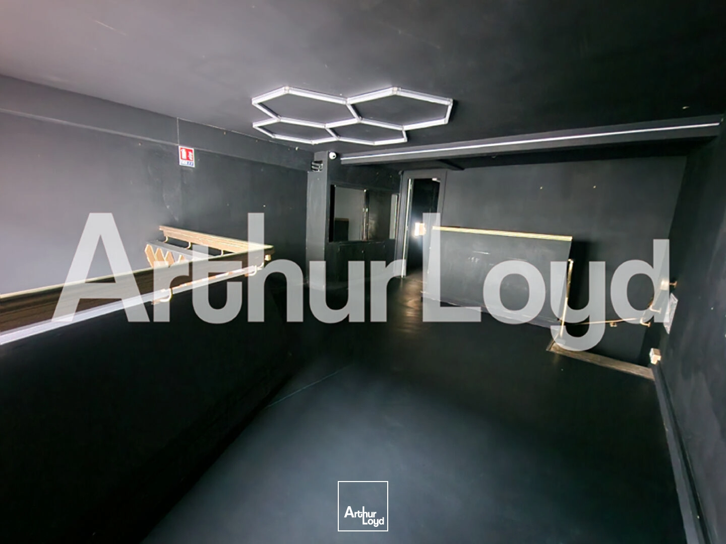 Local commercial Caen Centre 56 m2