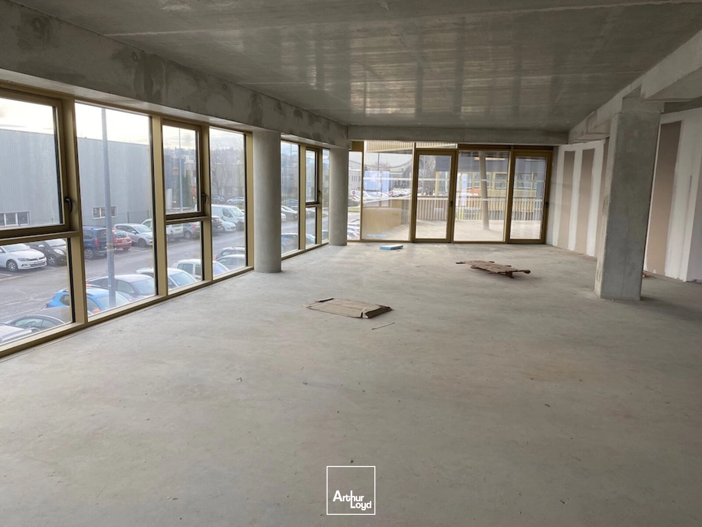 À VENDRE : Plateaux de bureaux à partir de 179 m² au coeur du Technopole à Saint-Etienne