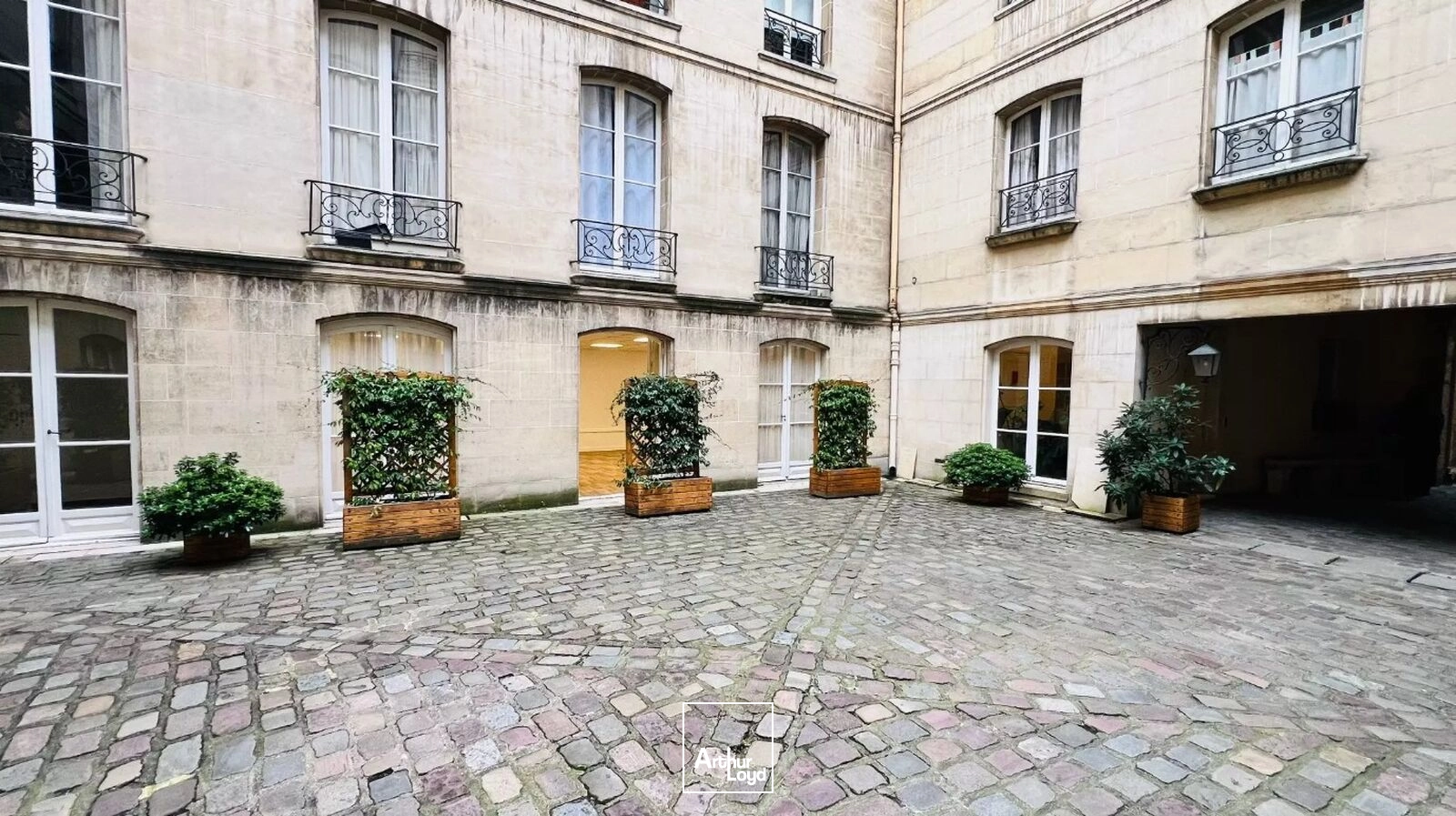 Bureaux A Louer - Espace de l'Ile de la Cité