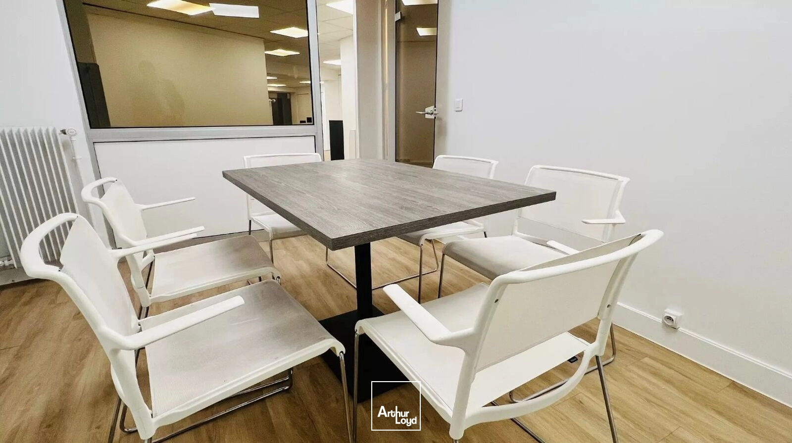 Bureaux A Louer - Espace de l'Ile de la Cité