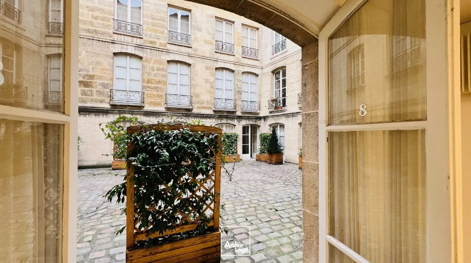 Bureaux A Louer - Espace de l'Ile de la Cité