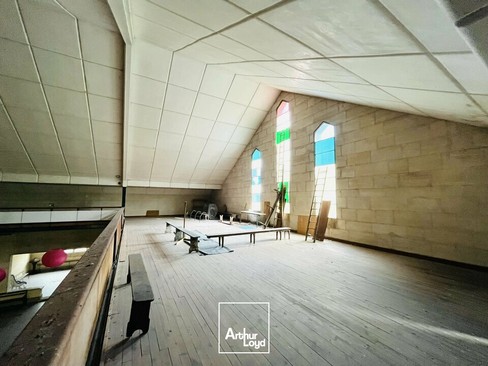 EXCLUSIVITÉ VILLE HAUTE - A VENDRE ÉDIFICE D'ARCHITECTE 1430 m2 + IMMEUBLE D'HABITATION