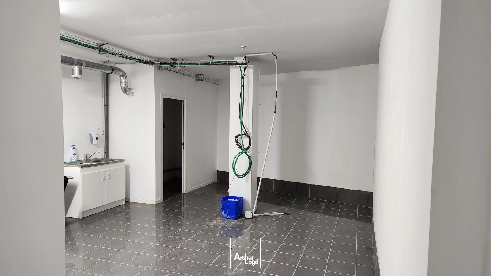 Local commercial de 215 m² à louer - Centre-ville de Boulogne-sur-Mer 