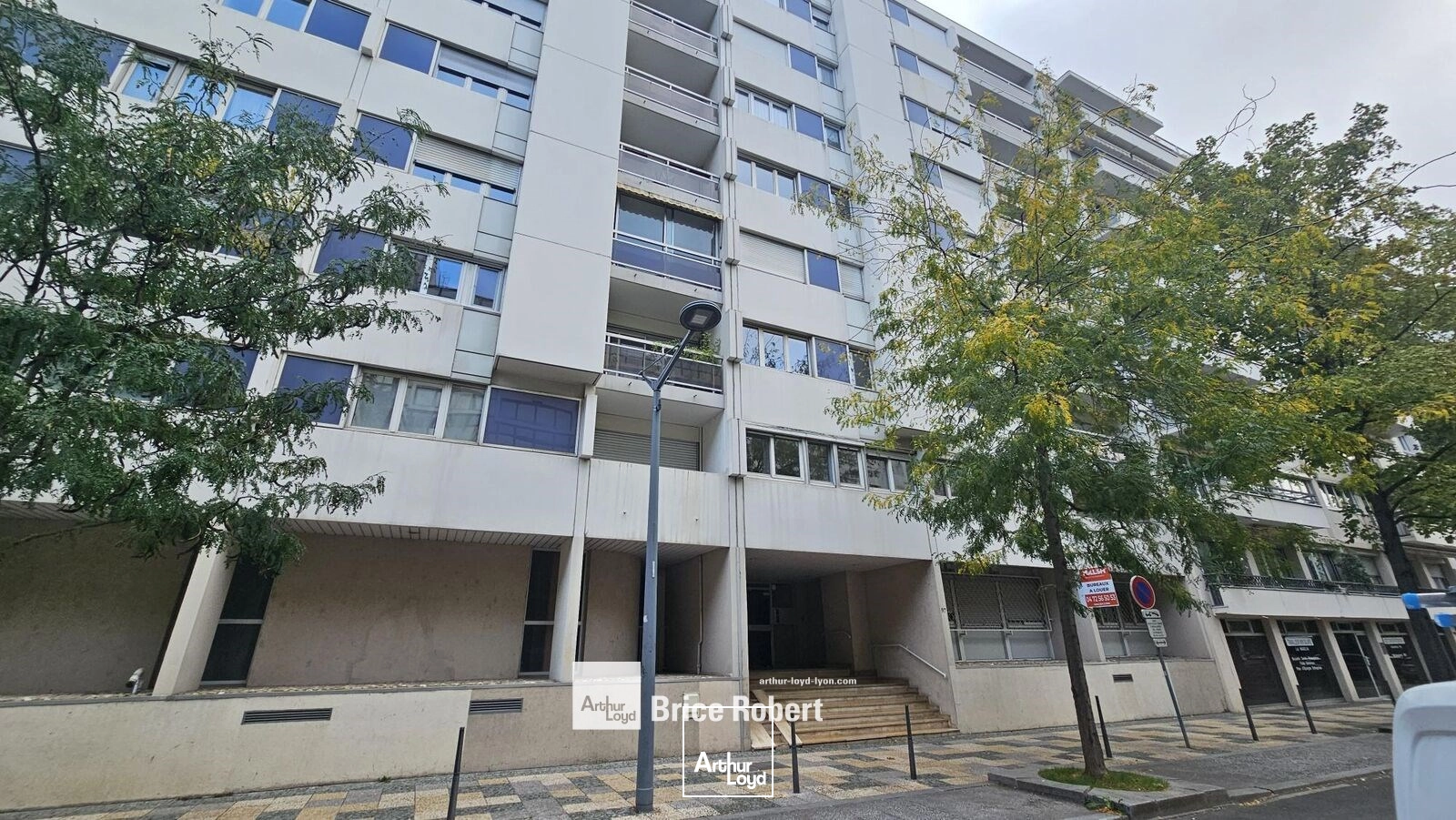 A louer - LE SIXTE - Bureaux lumineux - Lyon 6ème 