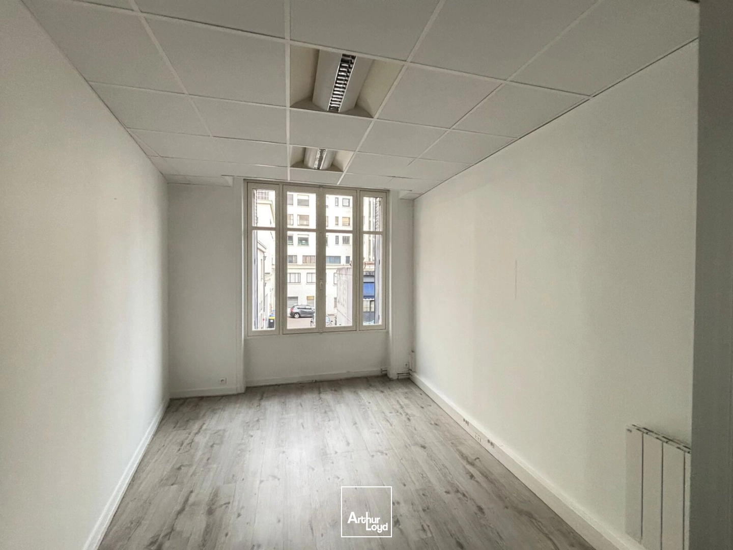 BUREAUX EN LOCATION-140 M²-CENTRE VILLE DE NANTES QUARTIER GRASLIN