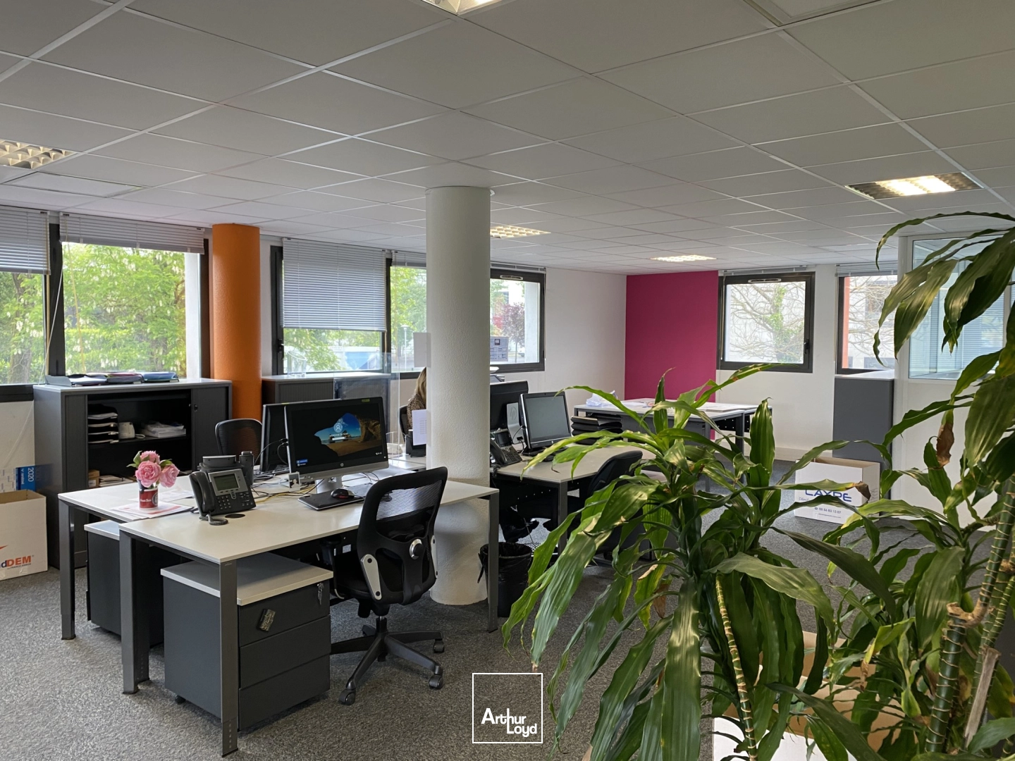 Bureaux bien agencés en très bon état à louer - Mérignac Parc Kennedy