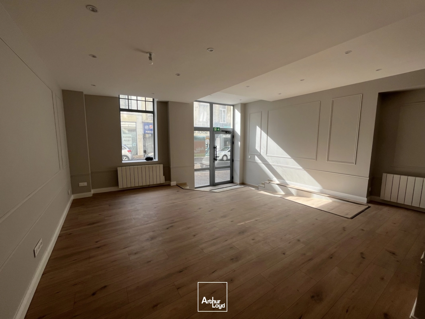 Locaux commerciaux - Vente - SAINT QUENTIN - 02100 - 64-64 - 7614827