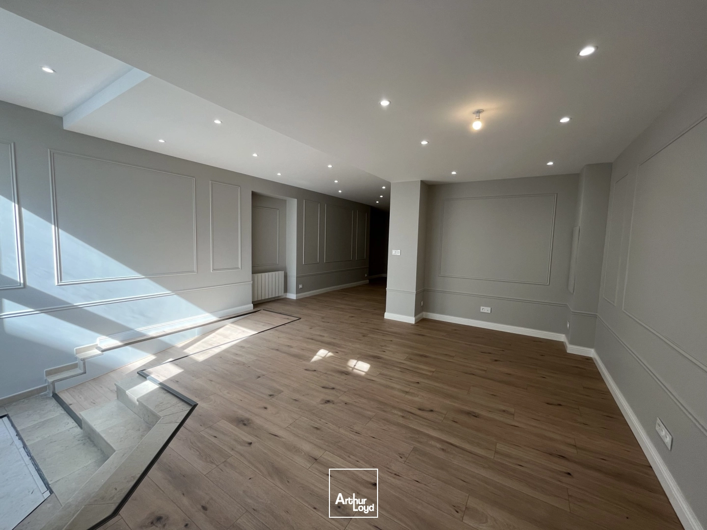 Locaux commerciaux - Vente - SAINT QUENTIN - 02100 - 64-64 - 7614826