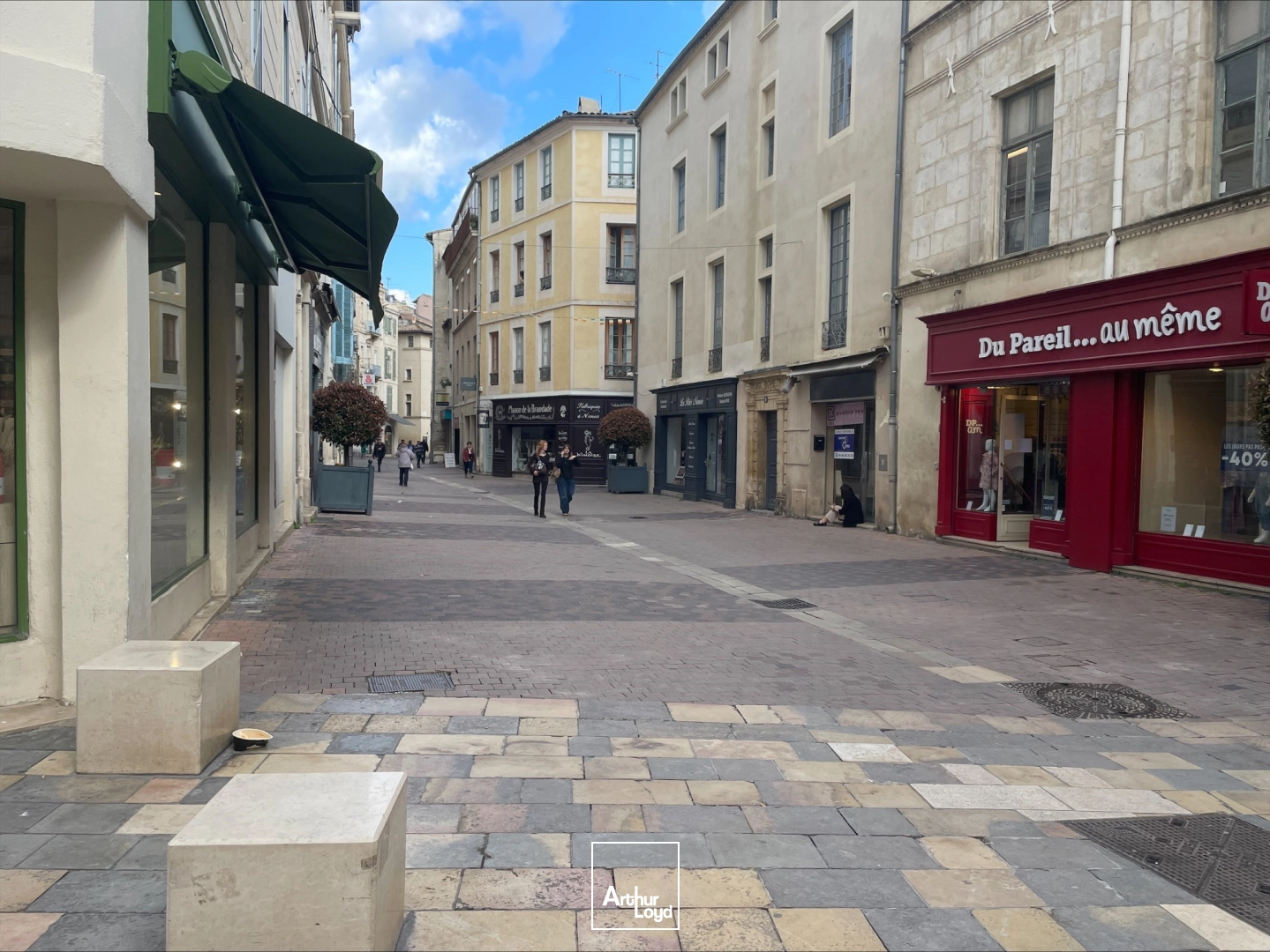 Locaux commerciaux - Cession - NIMES - 30000 - 75-75 - 7616064