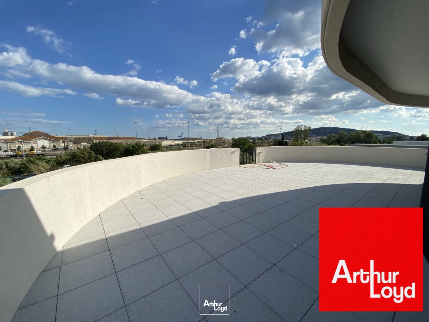 Bureaux - Vente - SETE - 34200 - 92.4-92.4 - 7619413