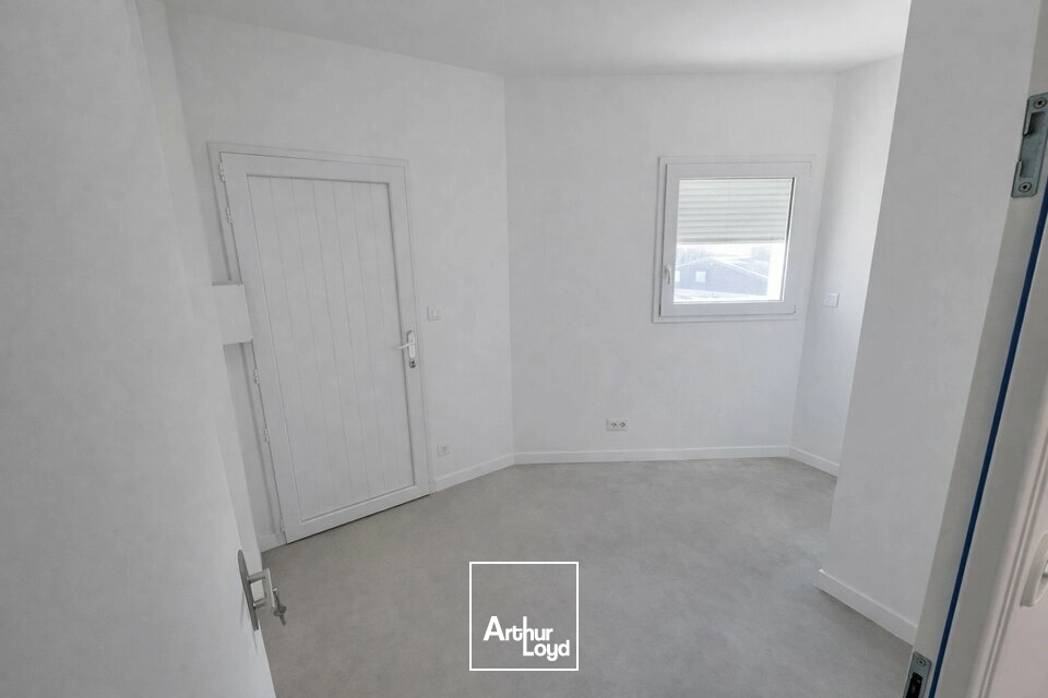 Bureaux - Location - CHAURAY - 79180 - 50-50 - 7640639