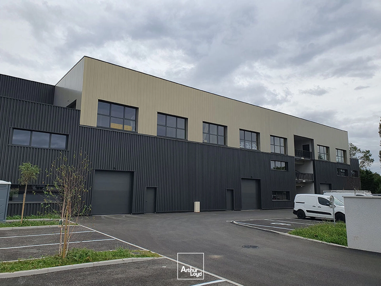 Bureaux - Vente - ANDREZIEUX BOUTHEON - 42160 - 181-181 - 7641042