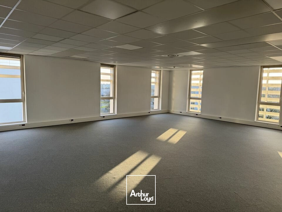 Bureaux - Location - TOURS - 37100 - 233.66-233.66 - 7641655