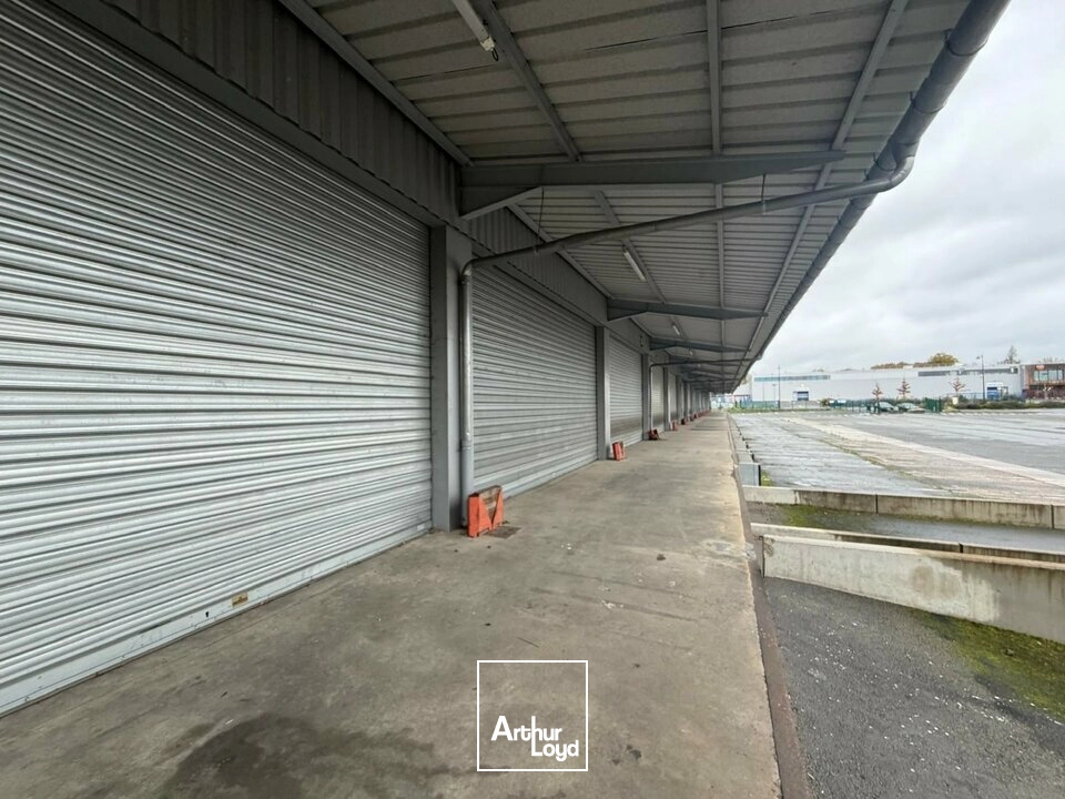 Locaux d'activité & Entrepôts - Vente - BOURGES - 18000 - 1800-1800 - 7644261