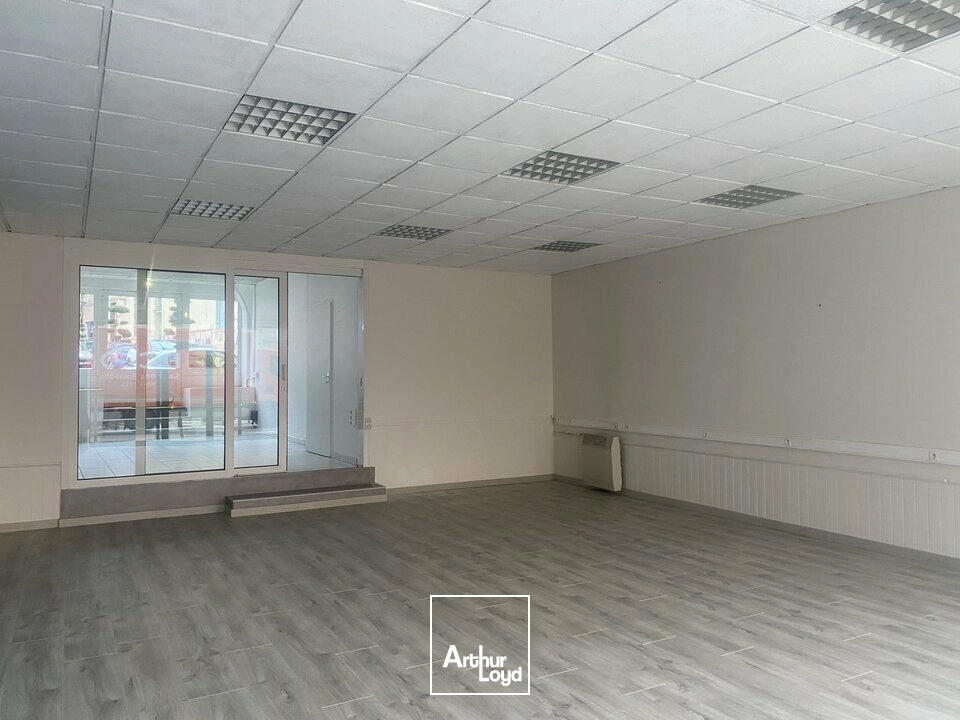 Locaux commerciaux - Location - CHALON SUR SAONE - 71100 - 100-100 - 7646883