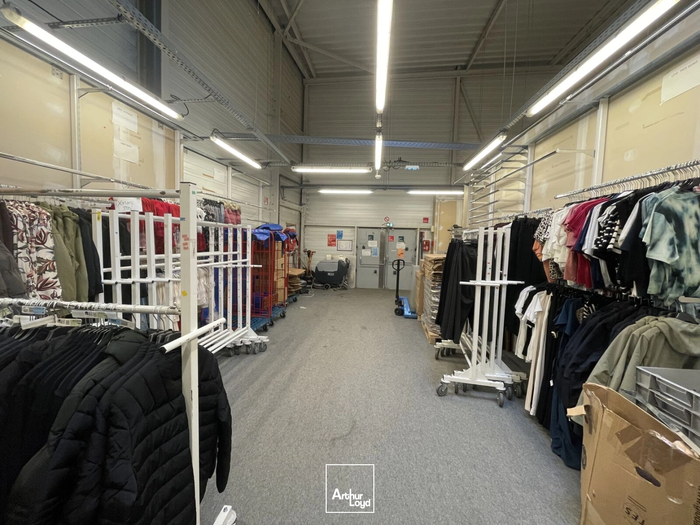 Locaux commerciaux - Location - CHAMBLY - 60230 - 1350-1350 - 7653658