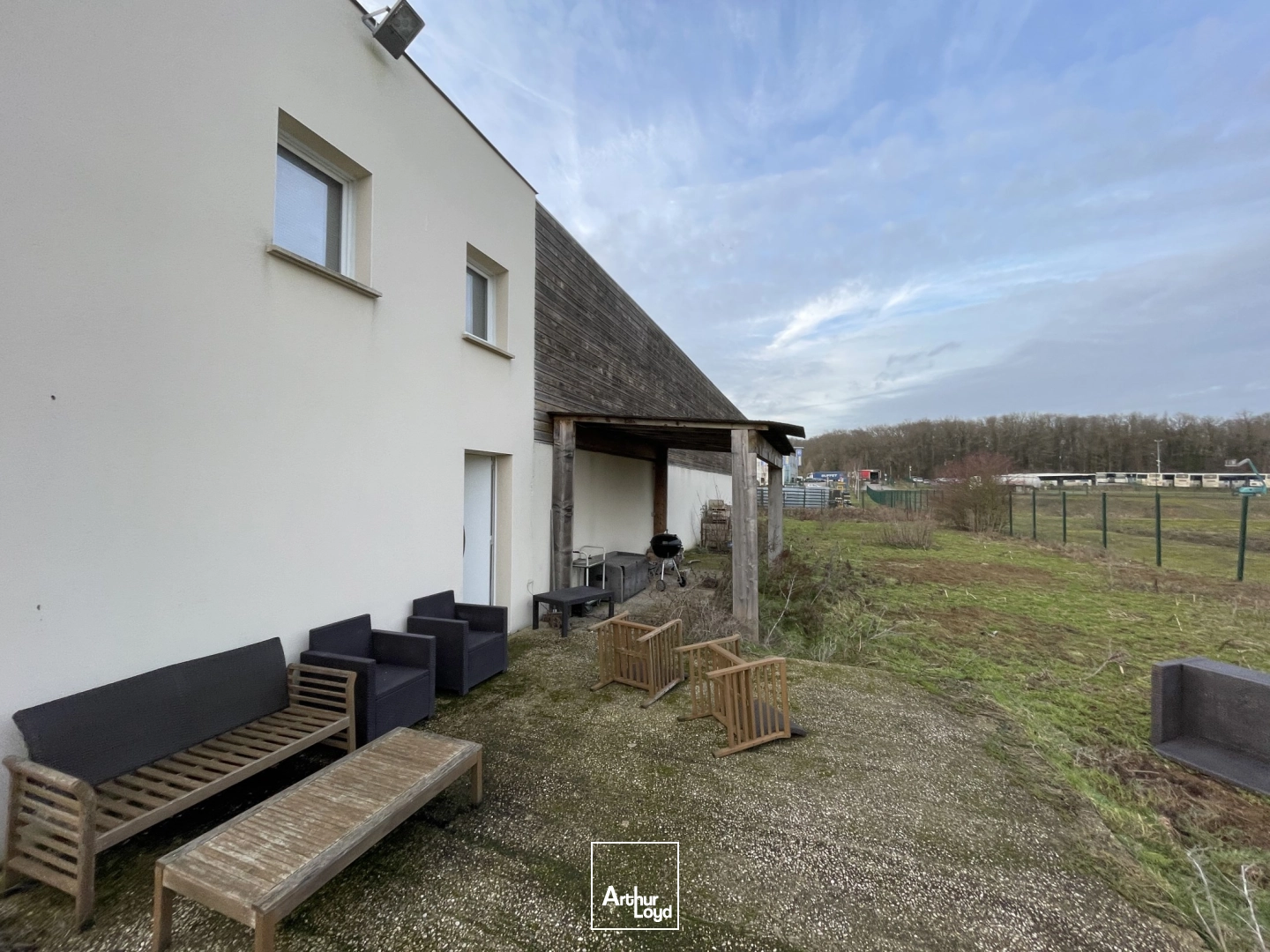 Locaux d'activité & Entrepôts - Vente - AMBLAINVILLE - 60110 - 584-584 - 7654556