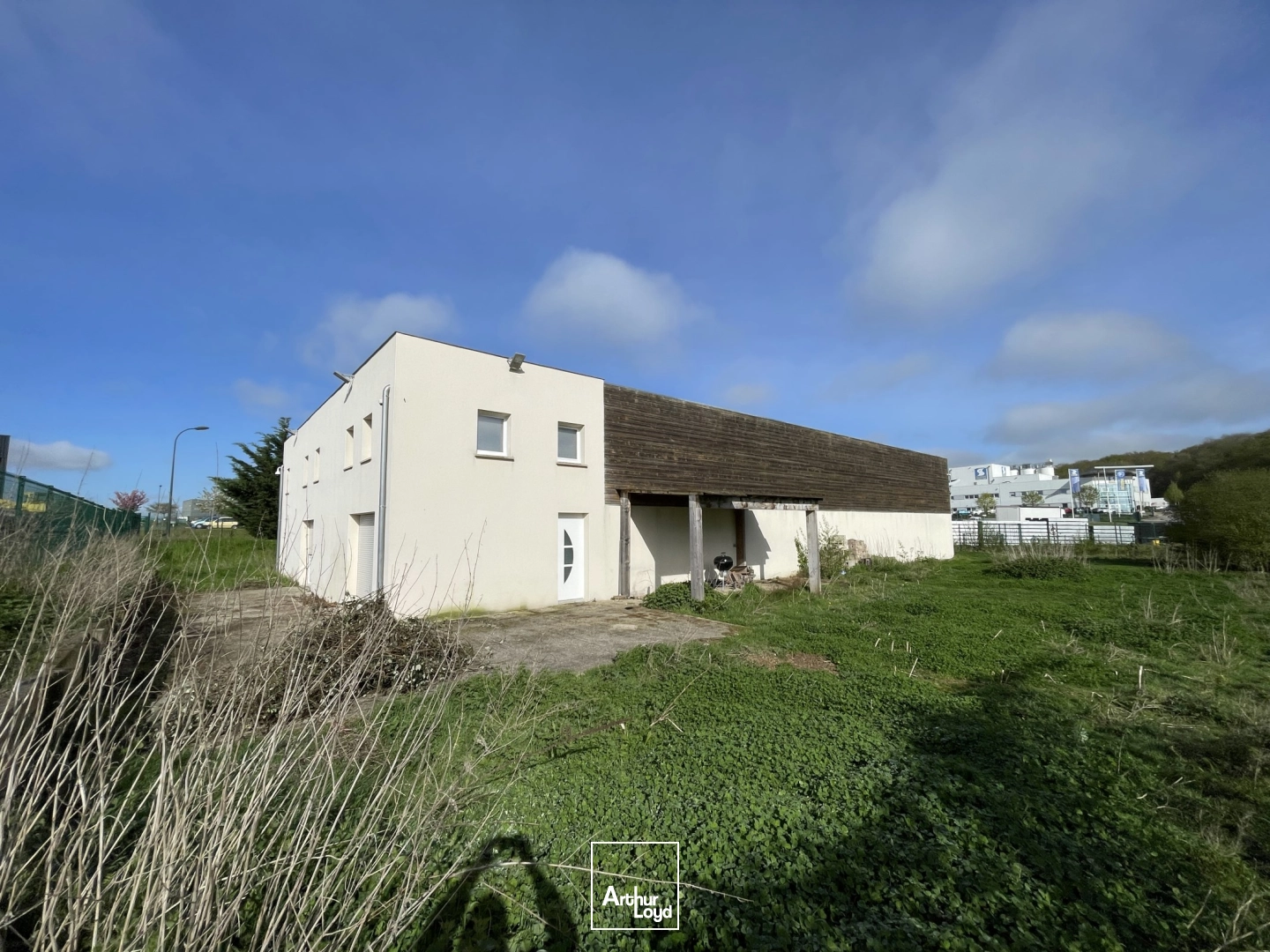 Locaux d'activité & Entrepôts - Vente - AMBLAINVILLE - 60110 - 584-584 - 7654557