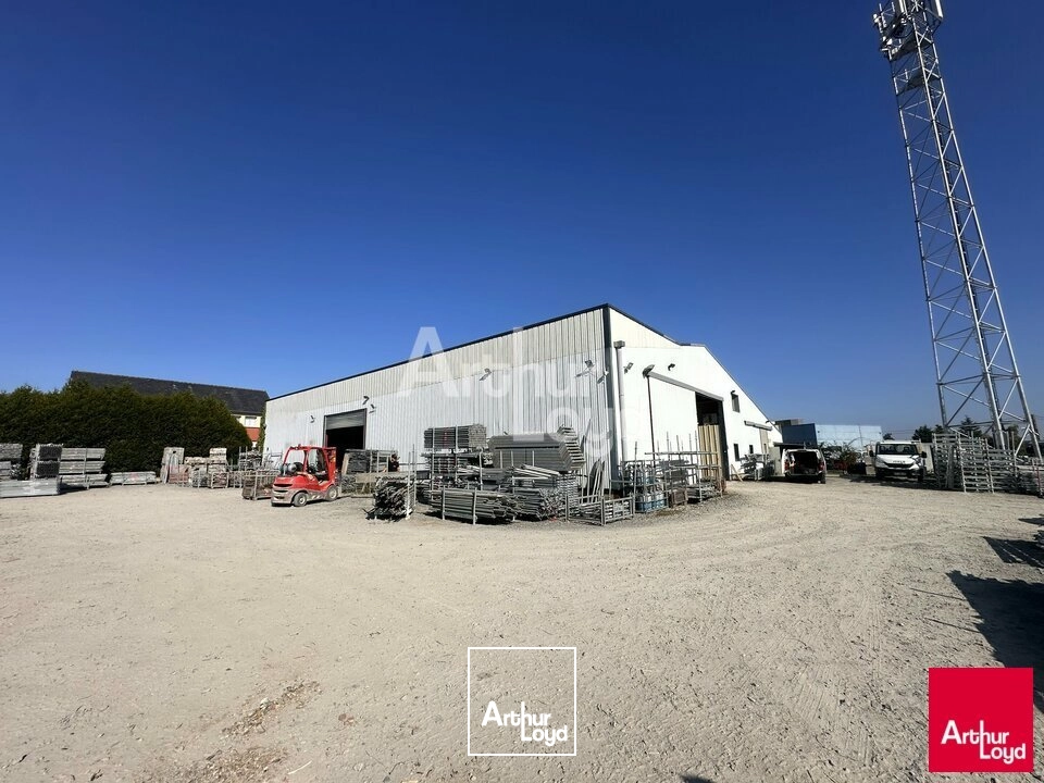 Locaux d'activité & Entrepôts - Vente - VITRÉ - 35500 - 900-900 - 7655329