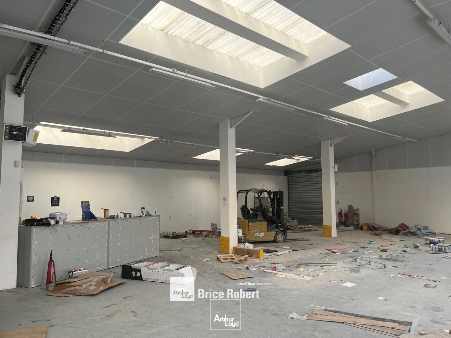 Locaux d'activité & Entrepôts - Location - VOIRON - 38500 - 414-414 - 7661862