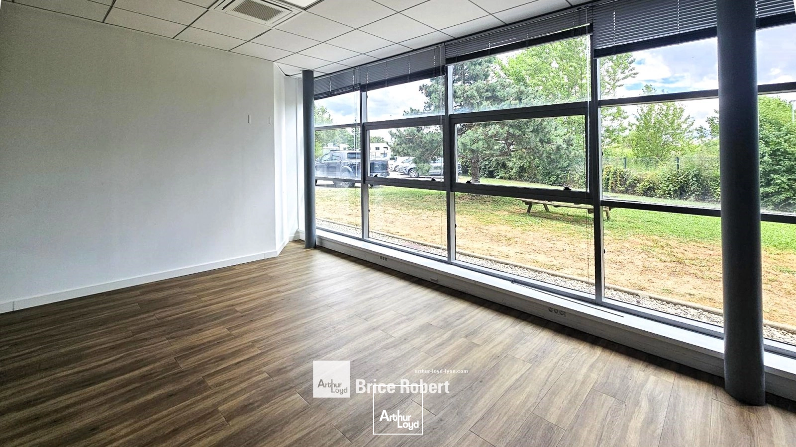 Bureaux - Location - DARDILLY - 69570 - 127-127 - 7669641