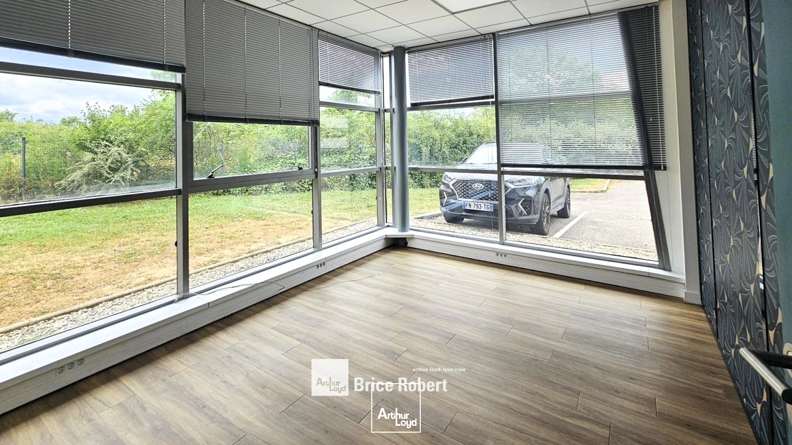 Bureaux - Location - DARDILLY - 69570 - 127-127 - 7669642