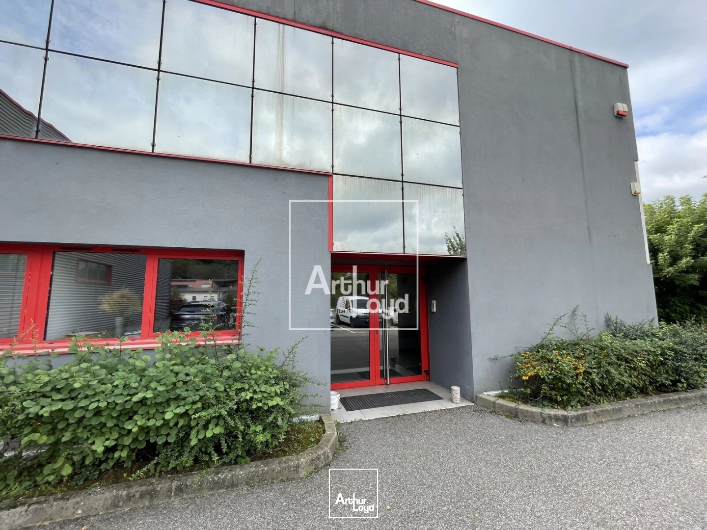 Locaux d'activité & Entrepôts - Vente - SAINT QUENTIN SUR ISERE - 38210 - 1555-1555 - 7670814