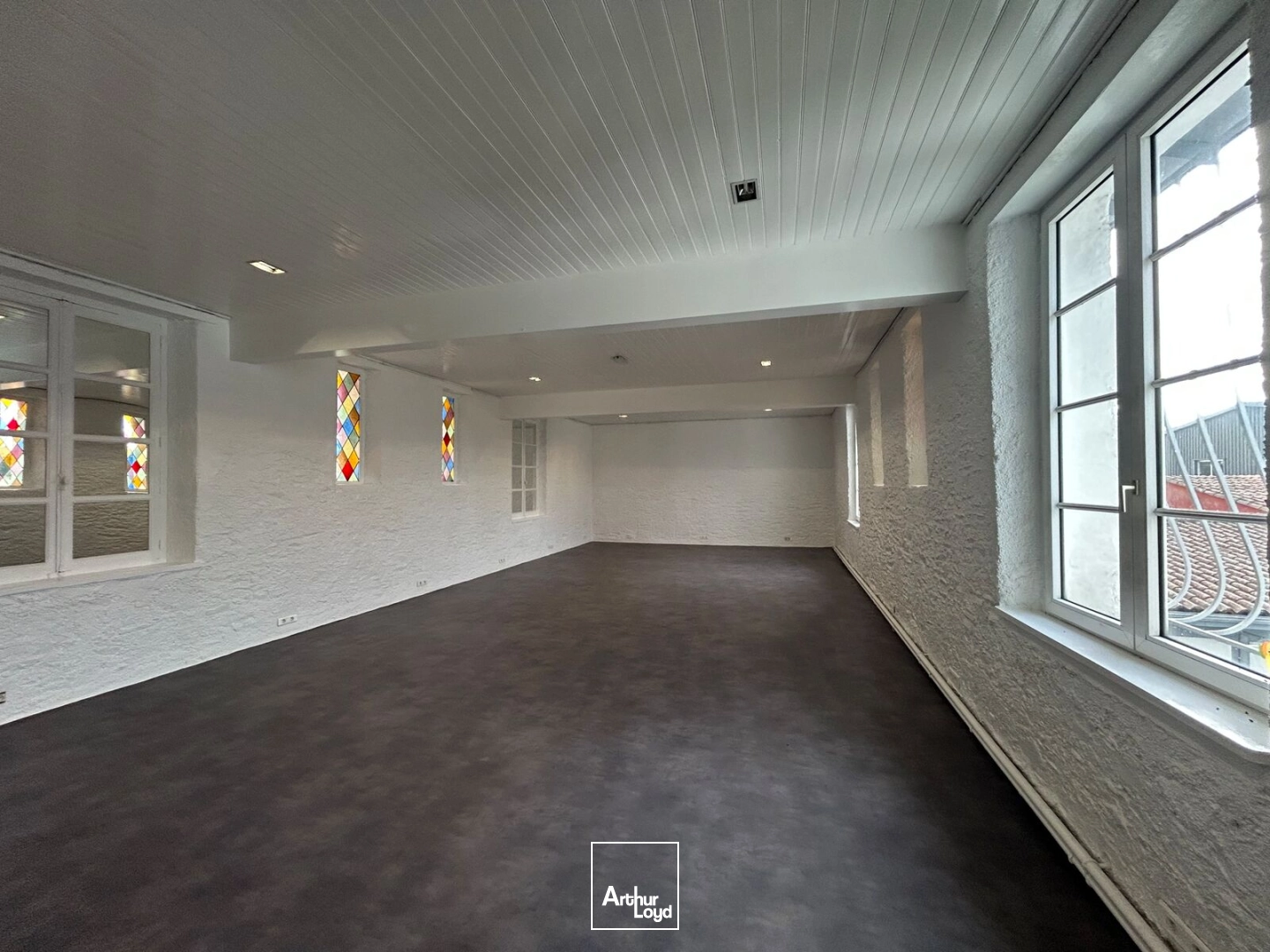 Locaux commerciaux - Location - DIVATTE SUR LOIRE - 44450 - 592-592 - 7670985