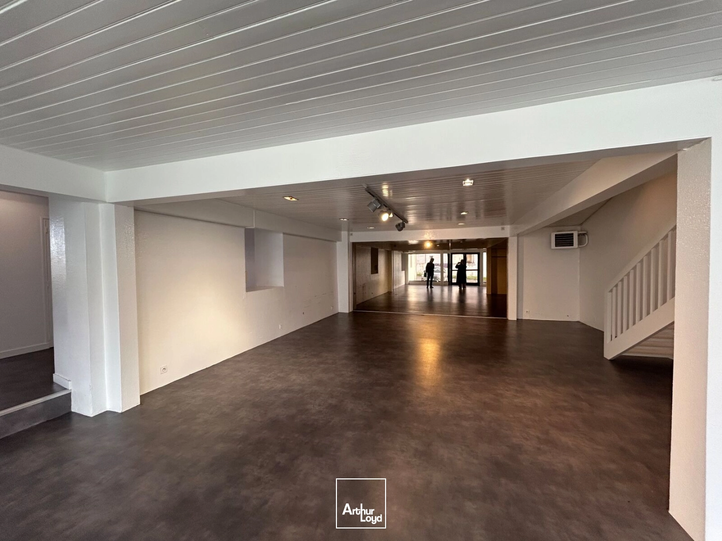 Locaux commerciaux - Location - DIVATTE SUR LOIRE - 44450 - 592-592 - 7670978